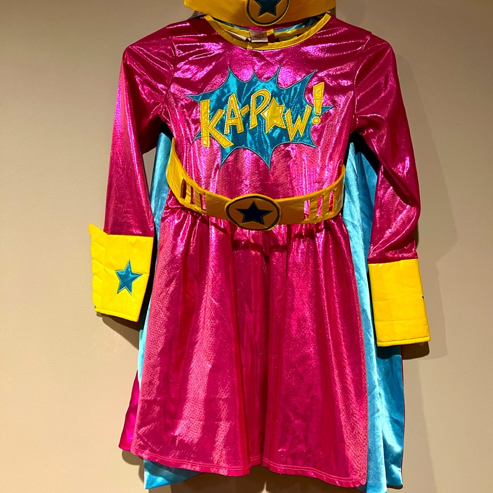 Ka-POW Girl Costume Halloween Size 7-8 Girls